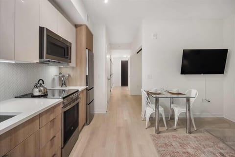Noma Washington 1 Bedroom Kitchen
