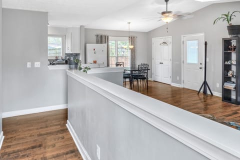 Floor, Indoors, Flooring, Furniture, Table