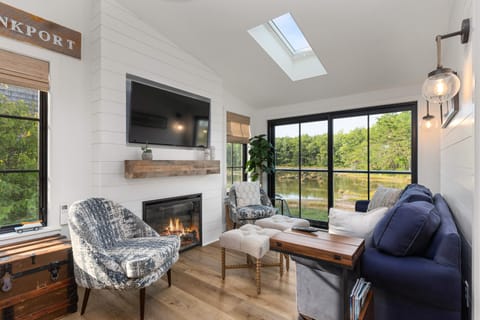 82a5ffe0-b8f2-4d5d-aced-5ce4aedefb46