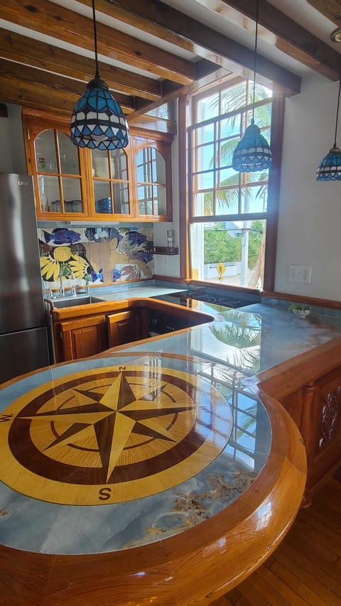 kitchen bar / dining area