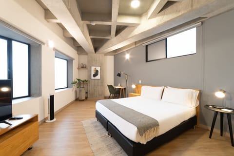 Comfy queen bed