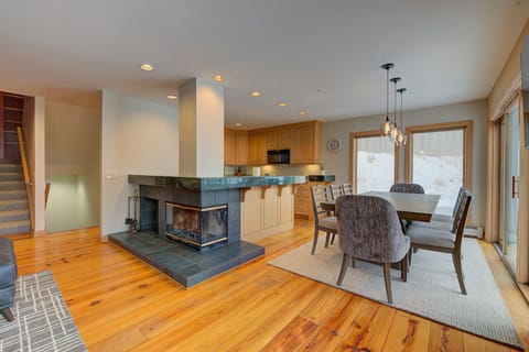 Superior Pointe 2G-18