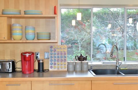 Keurig machine + pods for easy mornings