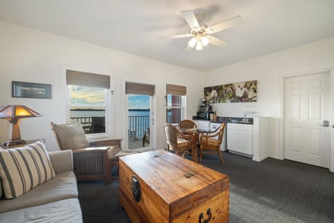 South unit open layout with amazing views