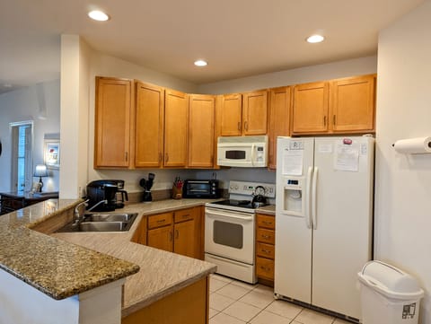 128C October Glory, Bear Trap