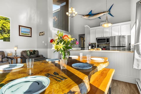 All sunlight and ocean