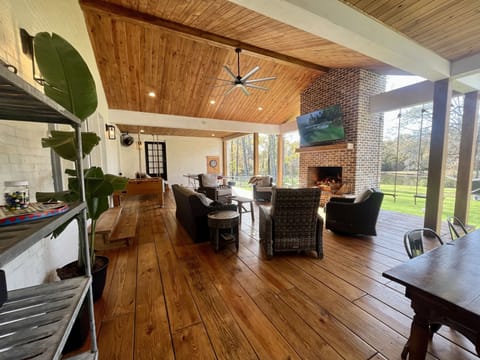 900sq ft covered back patio 