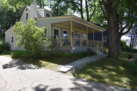 Front of House with Driveway