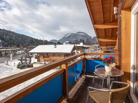 Premium-studioappartement Balkon, Küche, Couchber - Blaiken Appartements Bed and Breakfast in Ellmau