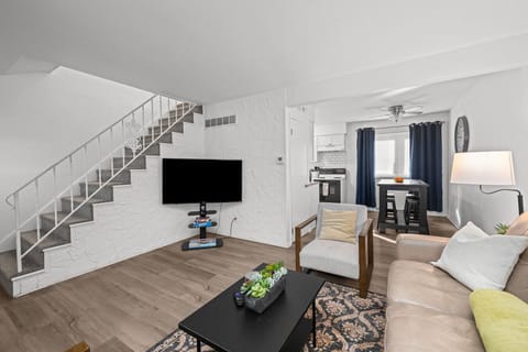 Roku Smart TV! We offer free cable through Roku and Youtube TV. See all your favorite shows by logging in to any of the streaming apps during your stay