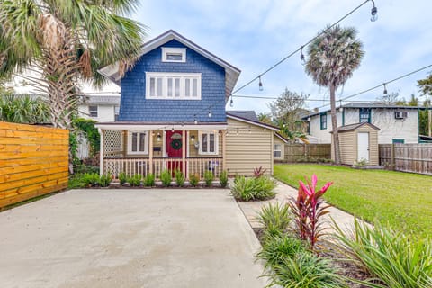 Jacksonville Vacation Rental | 1BR | 1BA | 800 Sq Ft | Step-Free Entry