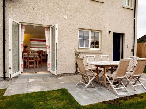 Patio | Grant Crescent, Dornoch