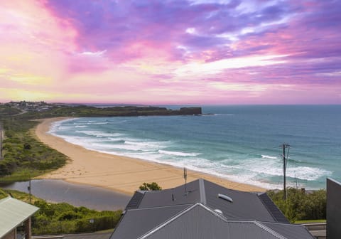 Ocean View with clouds Kiama Ocean View Escape