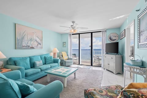 Summerchase 602 Living area w/ Gulf views