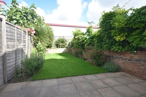 Garden - looking out to the garden view