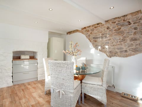 Dining Area | Harlequin Cottage, St Austell