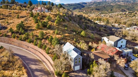 Birdseye view of Red Rocks Retreat and private Mountain backyard.