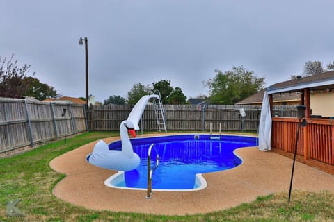 Sparkling pool with slide!