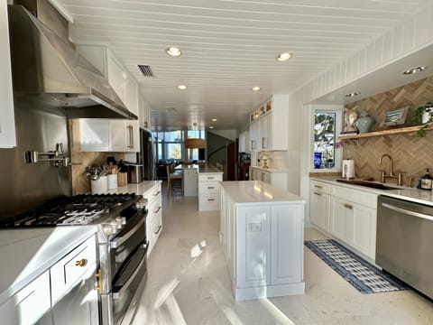 Newly renovated kitchen , double gas oven, coffee station,