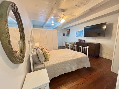 Bedroom- A cozy studio apartment