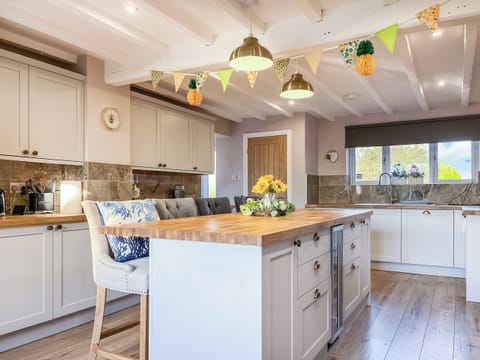 Kitchen | Bridge Farm, Spath, near Uttoxeter