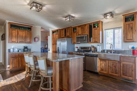 Great kitchen with all the basics needed for your stay