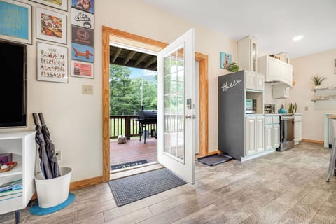 Open the door and let the nature in!