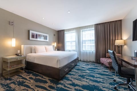 Unit with Queen size bed