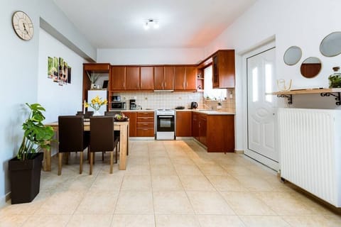 Ktichen dining place