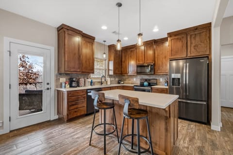 Fully stocked kitchen for all your cooking and baking needs!