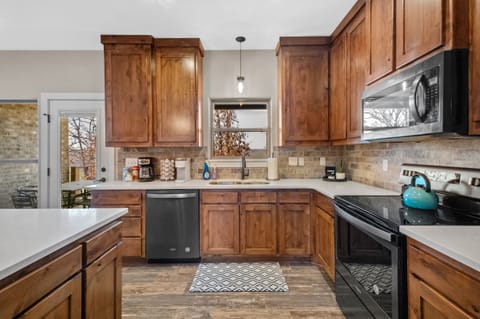 Cleaning dishes isn't a chore when you have a view of the lake!