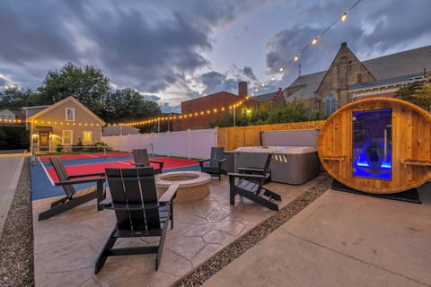 ✨ Your private retreat awaits — unwind in the hot tub, detox in the glowing barrel sauna, or challenge friends on the full pickleball court under twinkling string lights.