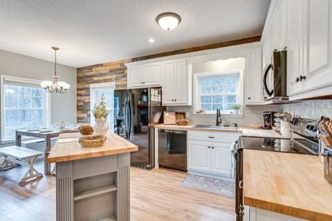 Kitchen | Cooking Basics | Dishwasher | Keurig Coffee Maker & Pods