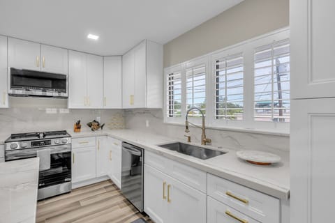 908 Lobster Ln -  High Exposure Visuals  -16