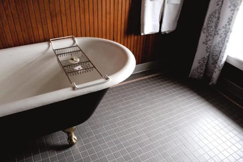 Soak and slow down in a vintage clawfoot tub.