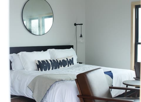 Unit with King size bed