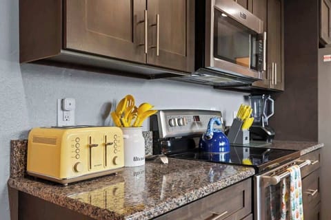 Fully Loaded Kitchen