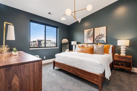 King Size Bedroom