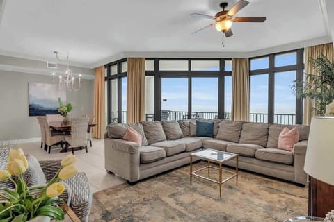 Living room with Gulf view
