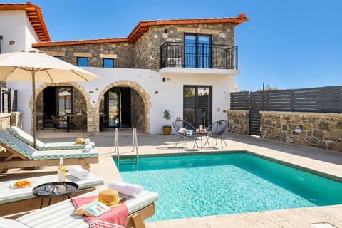 Beautiful villa with private pool and terrace