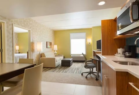 Kitchen & Living Room