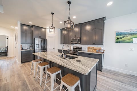 Kitchen | Stainless Steel Appliances