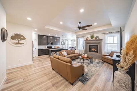 Living Area | Free WiFi | Central Heat & A/C | Smart TV | Gas Fireplace