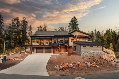 The Round House- a vacation home designed for adaptive athletes & family members. Across the street from Purgatory resort!