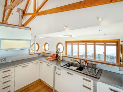 Kitchen area | Shore House, Kilcreggan, near Helensburgh