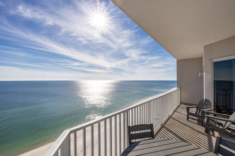 Windemere 1401 by PKRM