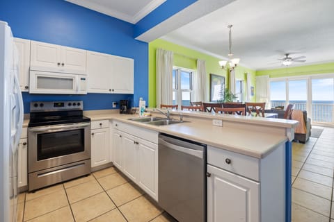 Windemere 1401 by PKRM