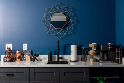 Mix up your favorite cool drinks at the game room wet bar while watching the game. Or chill that bottle of red before dinner in the wine cooler.