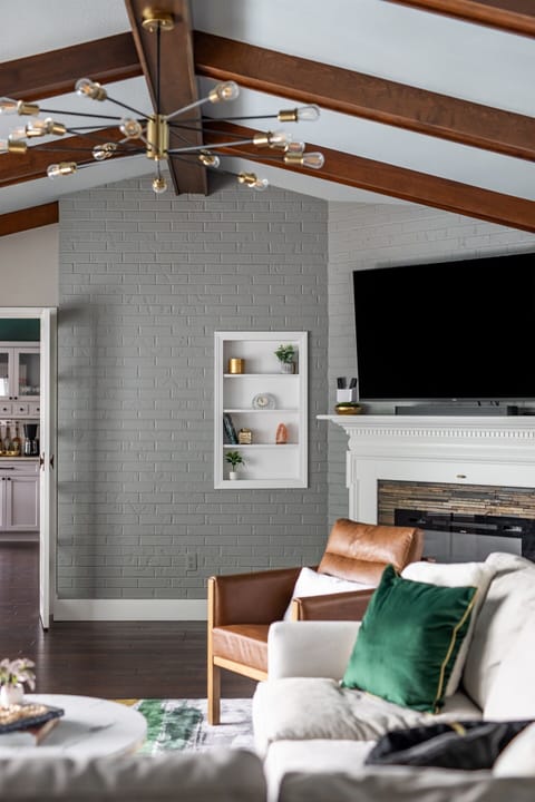 Set the tone for your whole vacation with the electric fireplace and smart TV in the main living space upstairs.