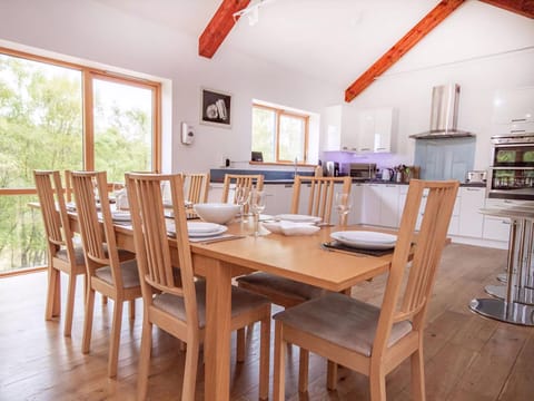 Dining Area | Rathad an Drobhair, Strathconon